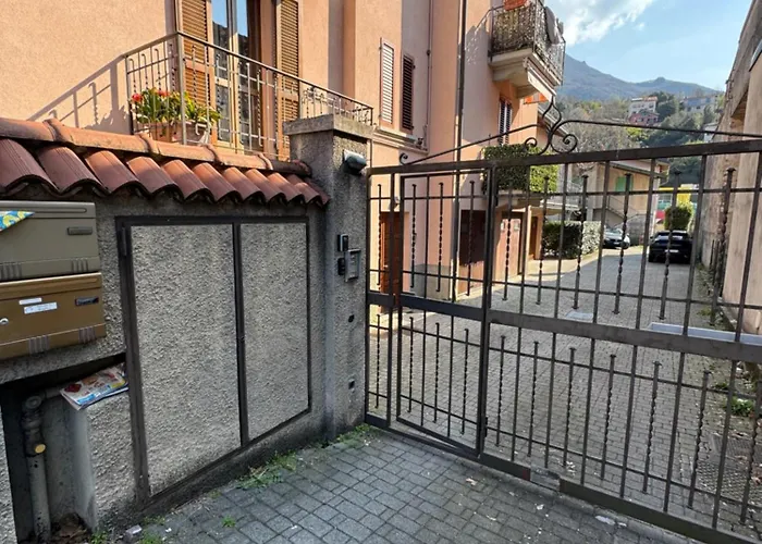 Ca Di Baragett Mandello del Lario